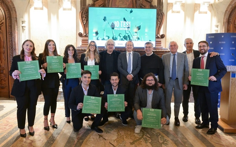 10 tesi per un futuro sostenibile: premiati i giovani innovatori italiani 