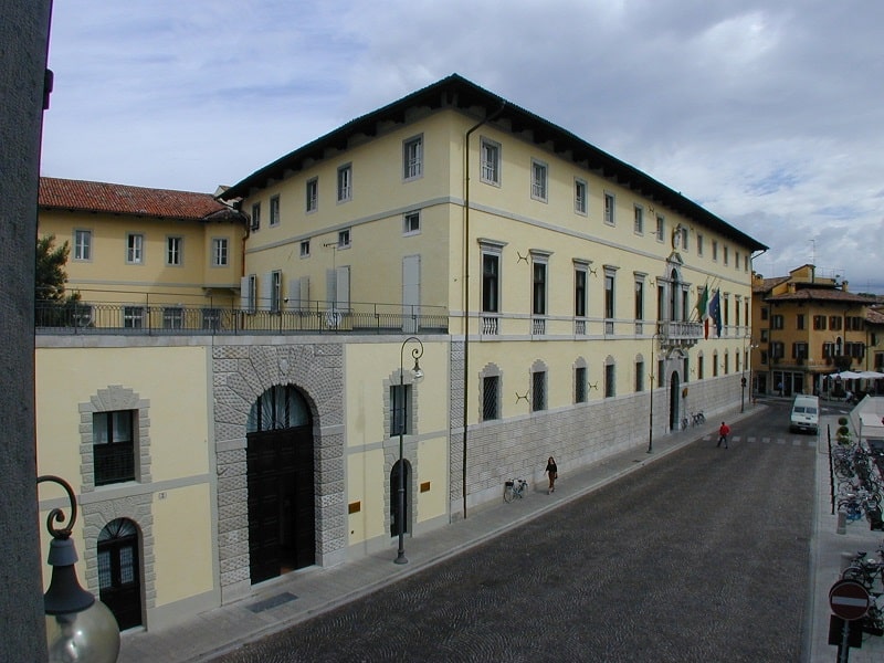 2 Palazzo Antonini