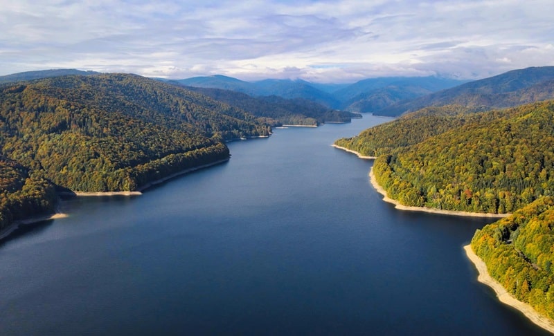 Digital Twin Earth Hydrology