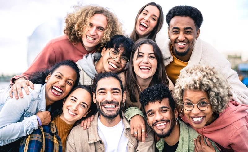 Oltre la violenza di genere, l’indipendenza economica. Il bando di crowdfunding Impatto+ 2025