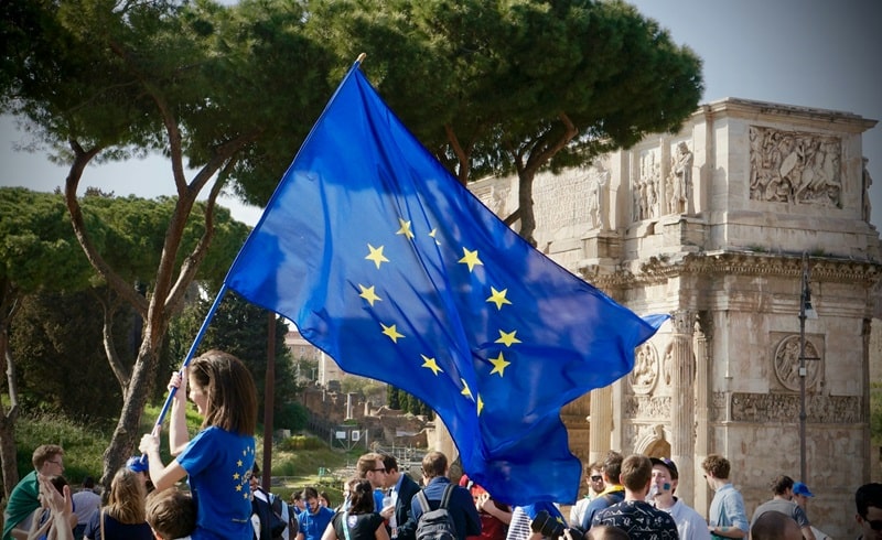 Erasmus+ 2025: 5 miliardi per promuovere mobilità, inclusione e cooperazione in Europa