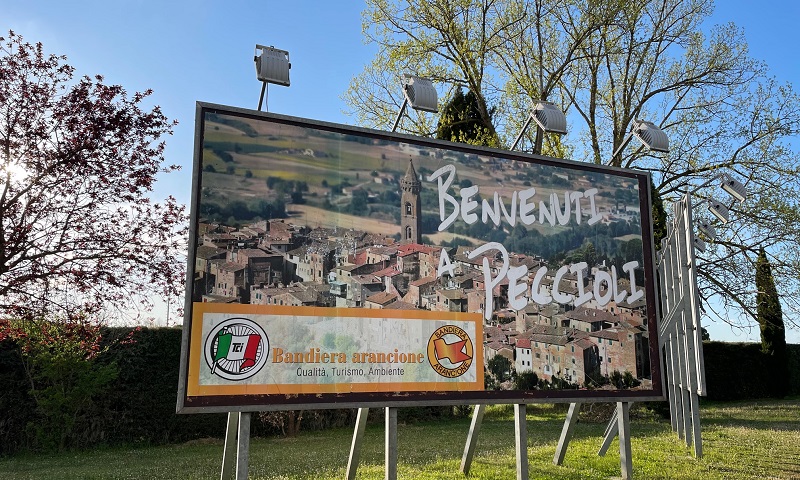 peccioli copertina