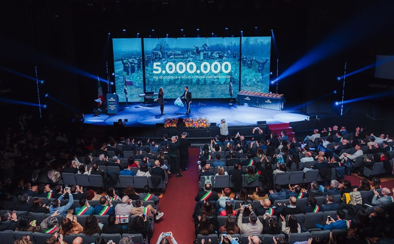 Comuni Plastic Free 2026: premiate 141 amministrazioni impegnate contro l’inquinamento da plastica