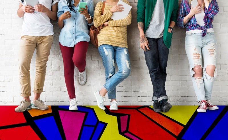 Bando RiGenerazioni: 25 milioni per spazi, servizi e reti a supporto dei giovani 