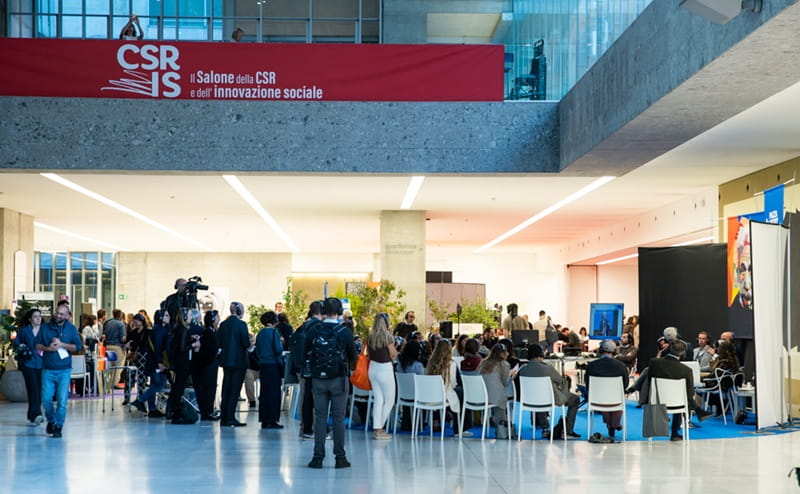 Andare oltre, la nuova edizione del Salone della CSR